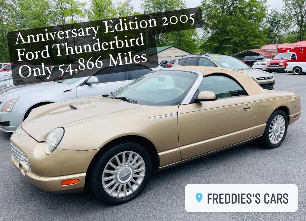 2005 Ford Thunderbird's photo
