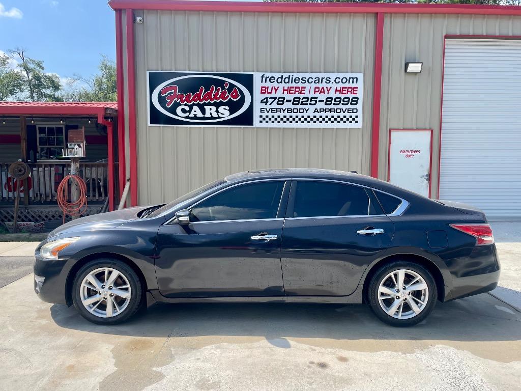 2015 Nissan Altima SV's photo