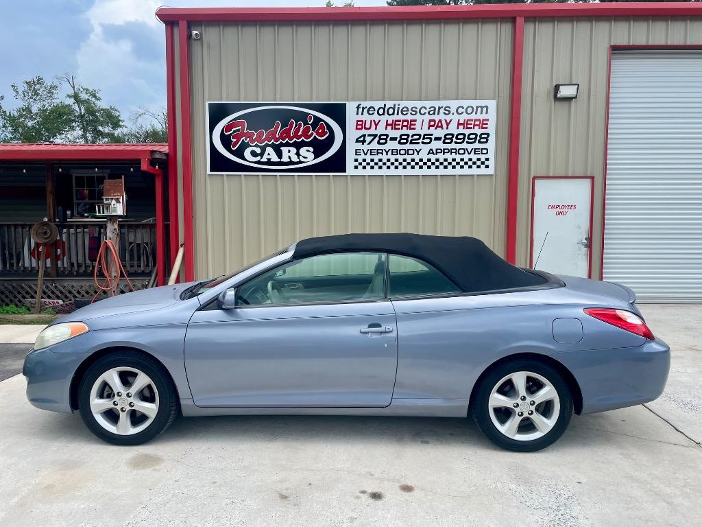 2005 Toyota Camry Solara SE's photo