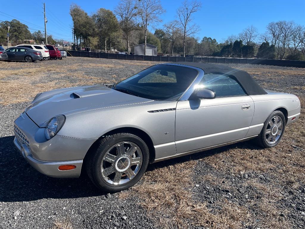2004 Ford Thunderbird Deluxe's photo